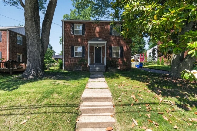 Photo - 2713 Arcola Ave House