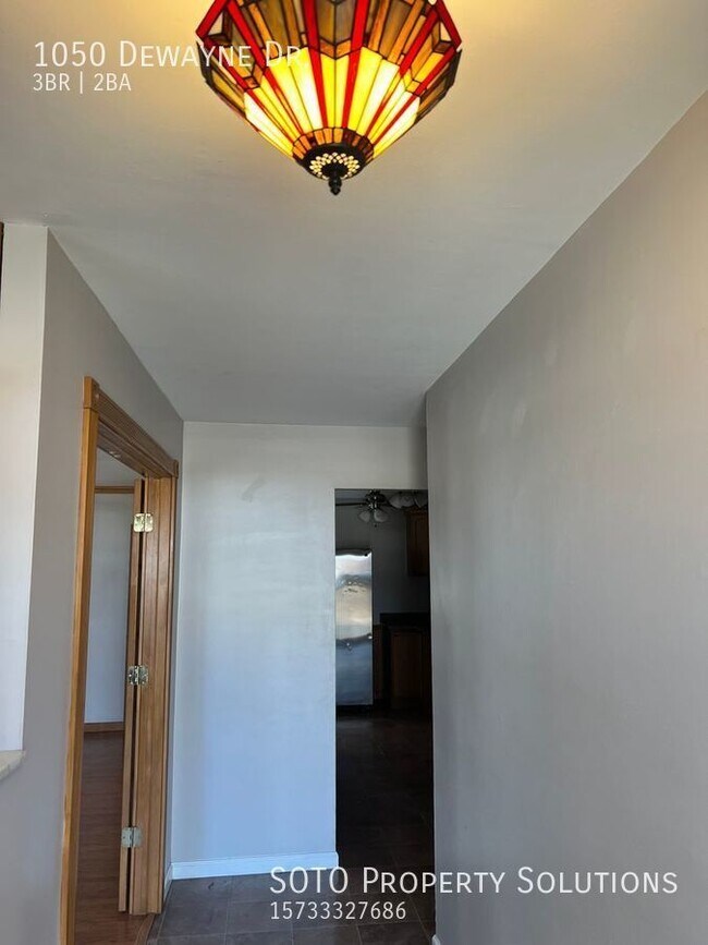 Foto del edificio - Charming 3-bedroom, 2-bathroom. Don't miss...