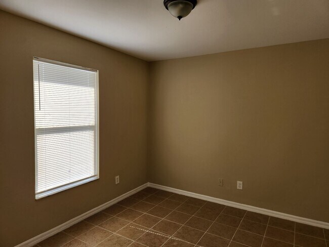 Foto del edificio - 1132-1134 Hightower Ave S.