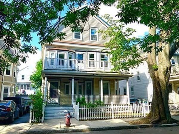Building Photo - 33 Ossipee Rd