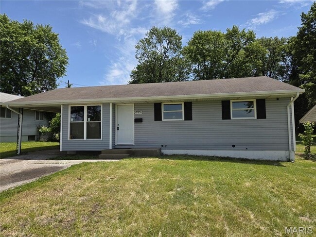 Building Photo - 10458 Spring Garden Dr