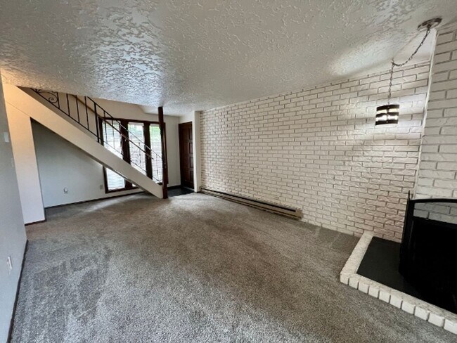 Foto del edificio - 2 BD Unit - Excellent Lacey Location