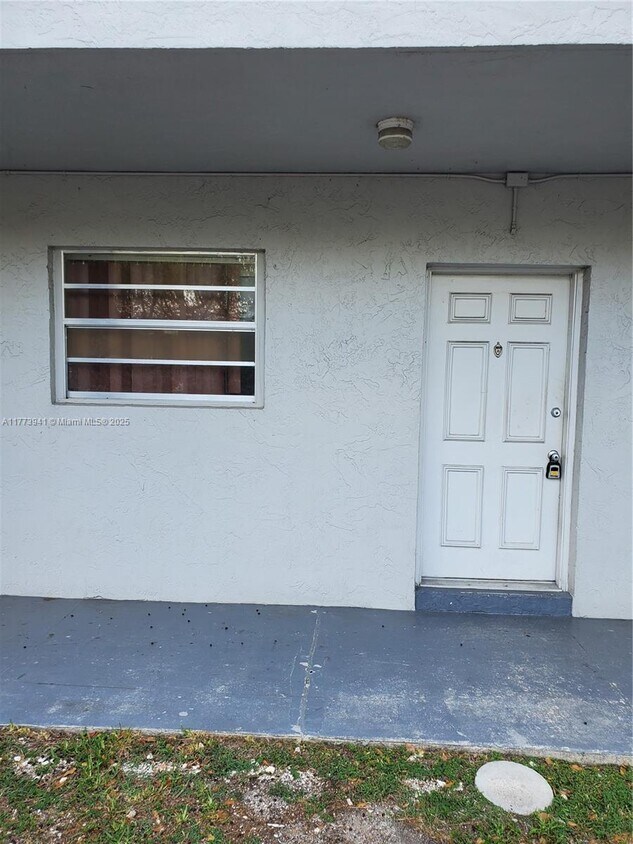 Foto del edificio - 17255 SW 95th Ave