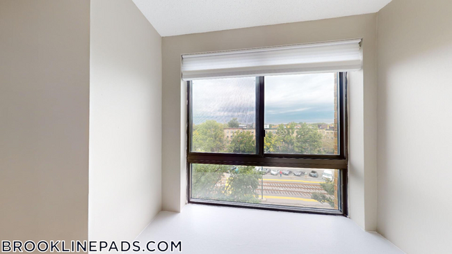Foto del edificio - 1111 Beacon St