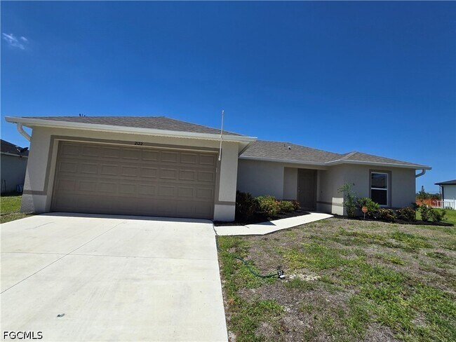 Foto del edificio - 2122 NE 13th Pl