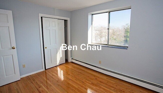 Foto del edificio - 14 Murdock St