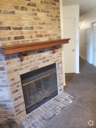 Building Photo - 4 Shanna Ln
