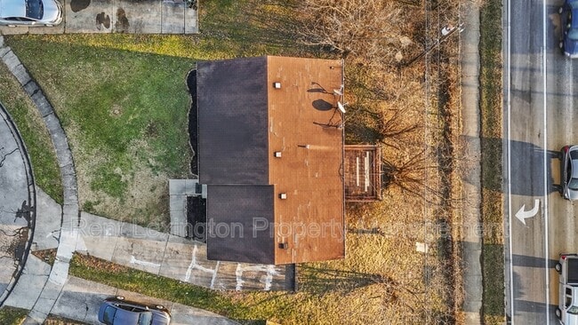 Building Photo - 608 McCurdy Ct