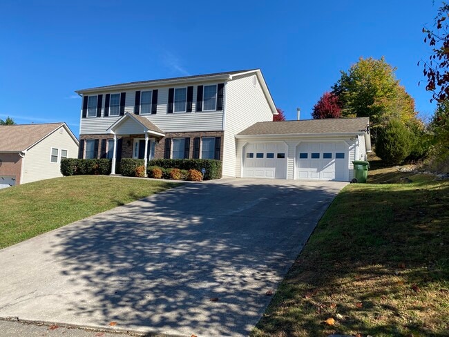 Photo - 8206 Gamblers Choice Trl House