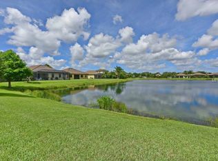 Foto del edificio - 8090 36th St Cir E