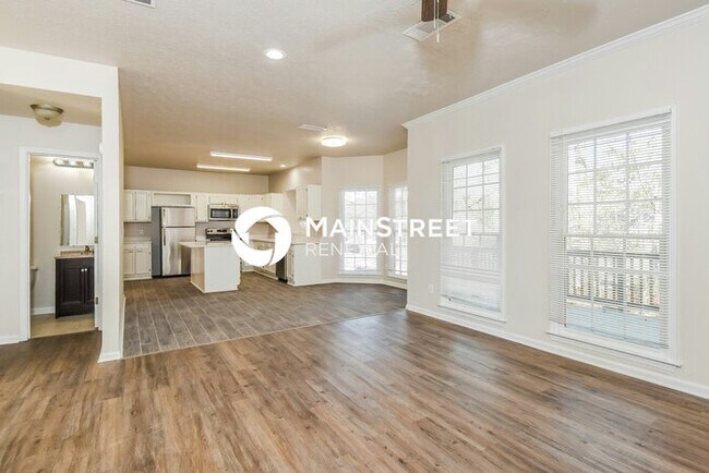 Foto del edificio - 4 Bedroom Pet-Friendly Home in JONESBORO, GA with Main Street Renewal