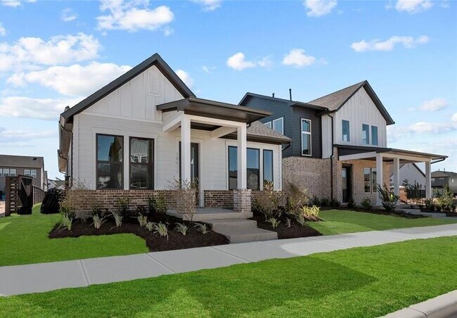 Building Photo - 18411 Vivacious Ln