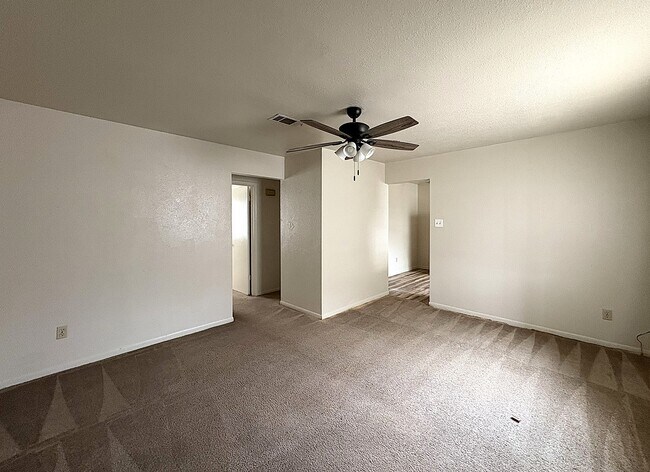 Foto del edificio - 207 Northern Dove Ln