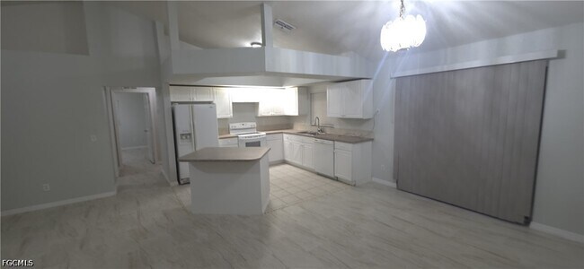 Foto del edificio - 1144 Essex St E