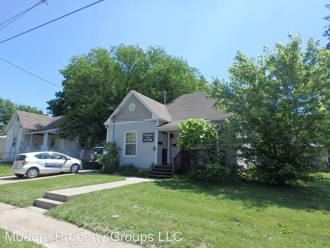 Building Photo - 1102 Pannell St