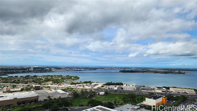 Foto del edificio - 98-099-99 Uao Pl