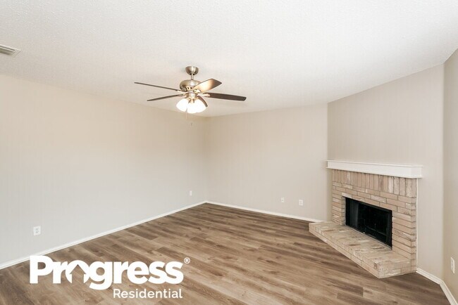 Foto del edificio - 2908 Cottage Ln