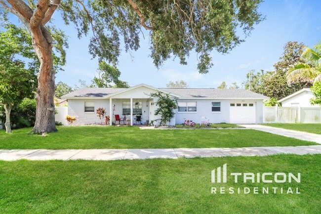 Building Photo - 5836 99th Terrace N