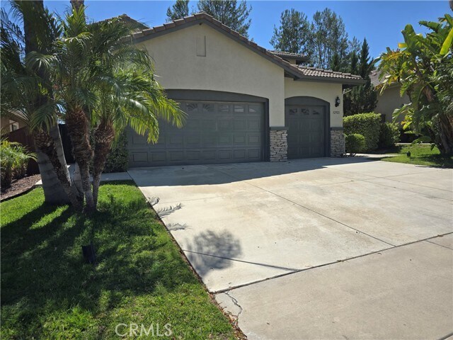 Building Photo - 32921 Adelante St