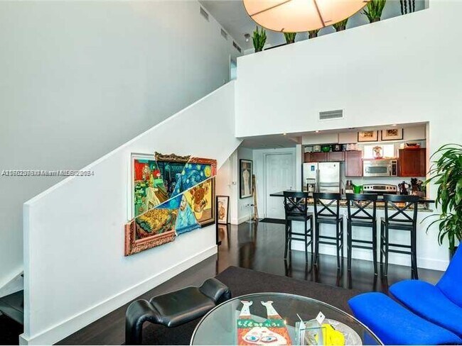 Building Photo - 7265 SW 89th St