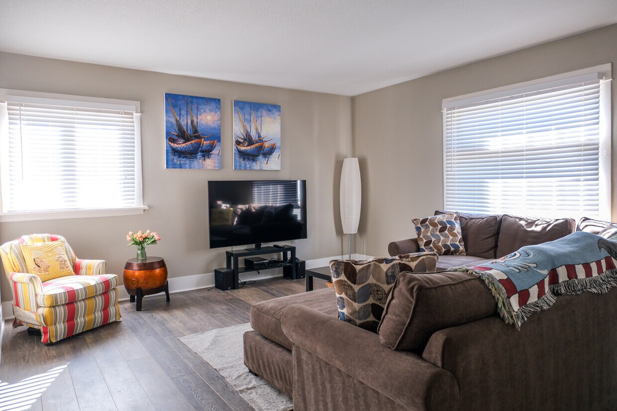 Foto principal - 5530 N Haight Ave