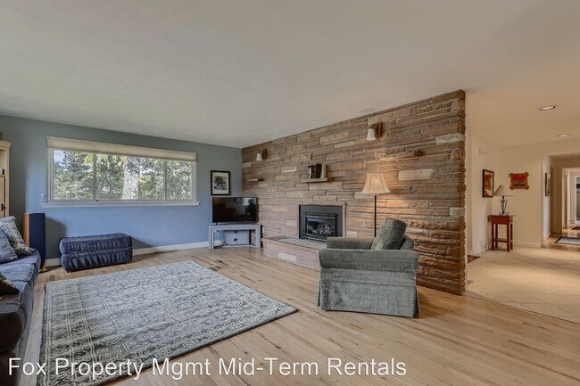 Foto del edificio - 3 br, 2 bath House - 6086 Simmons