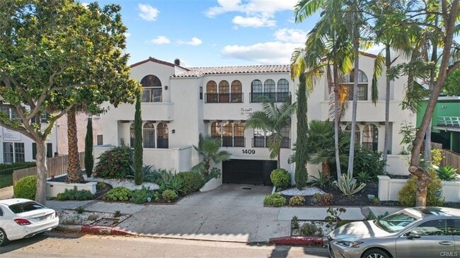 Building Photo - 1409 Havenhurst Dr