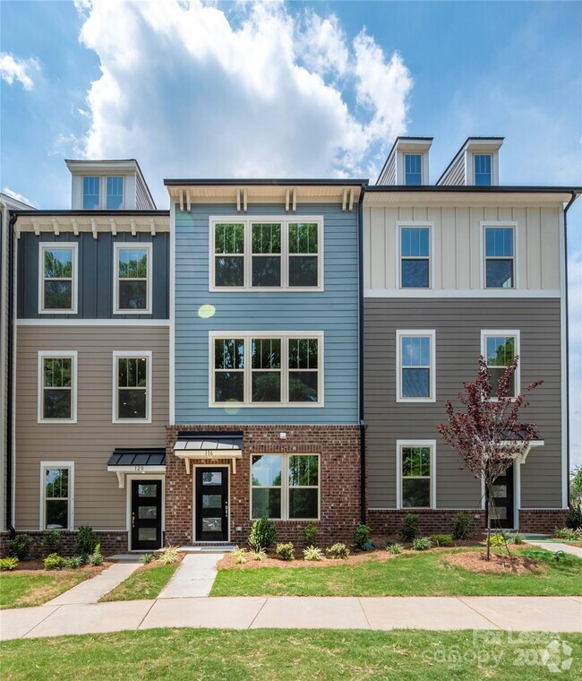 Building Photo - 116 Judson Ave