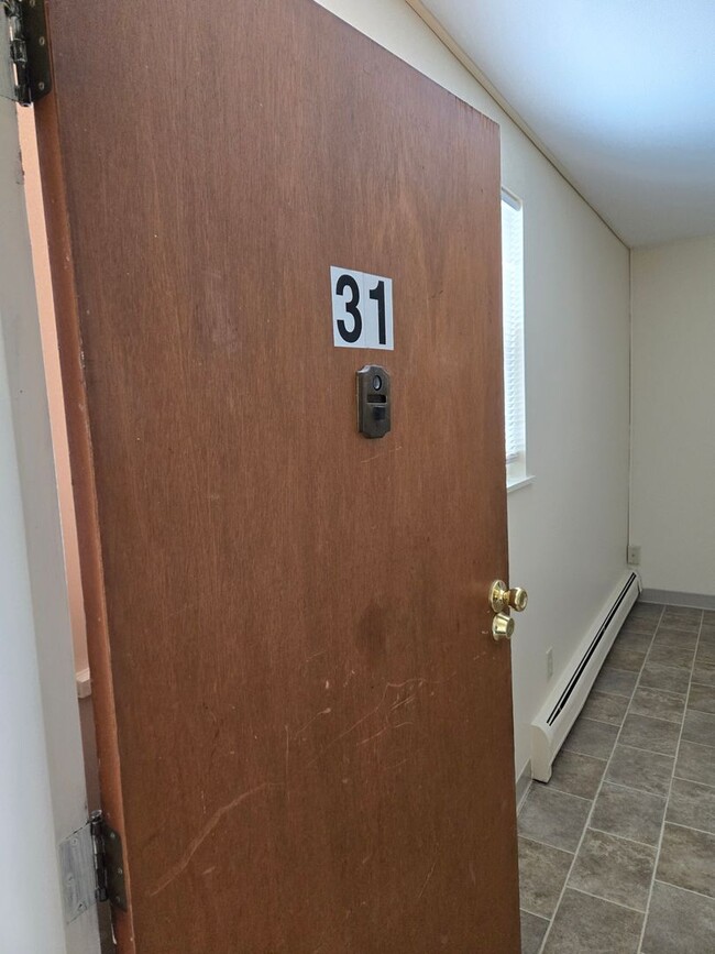 Interior Photo - Sheridan Park and Holiday Manor