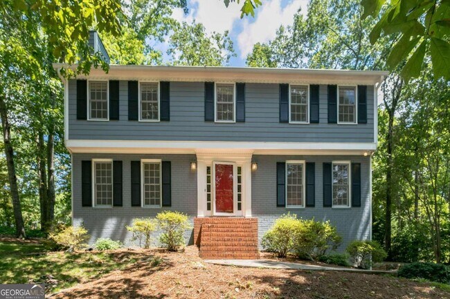 Foto del edificio - 3203 Birdnest Ct NE