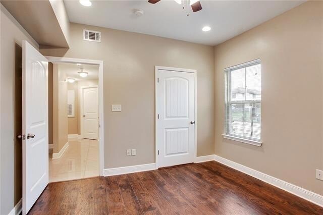 Foto del edificio - 81 Carriage Ln