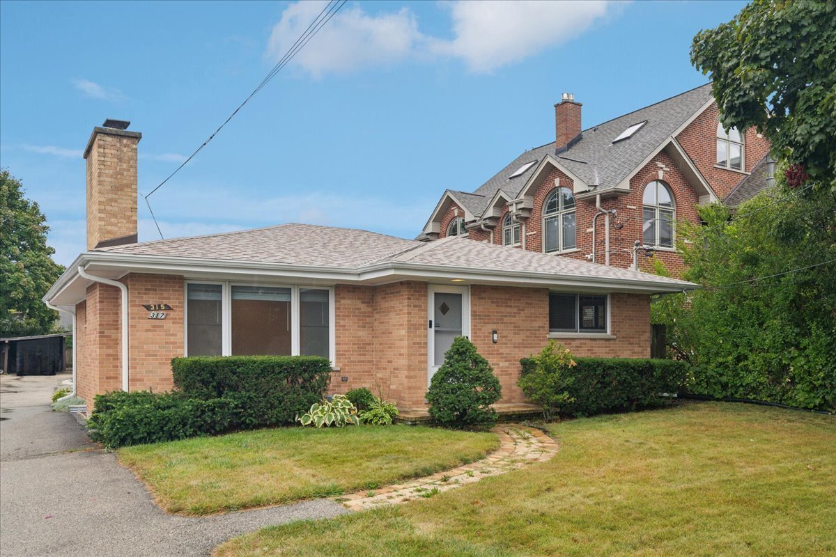 315 Euclid Ave, Highwood, IL 60040 House Rental in Highwood, IL