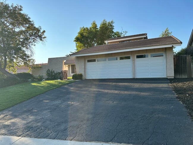 Building Photo - 28825 Barragan St
