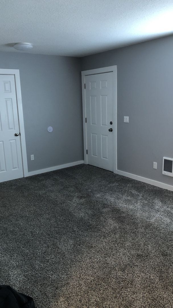 Building Photo - 2 bed 1 bath in The Heights