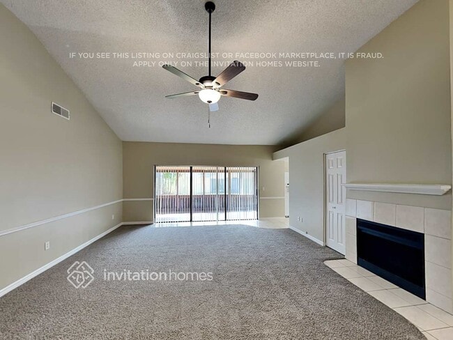 Foto del edificio - 1912 Coral Tree Ct