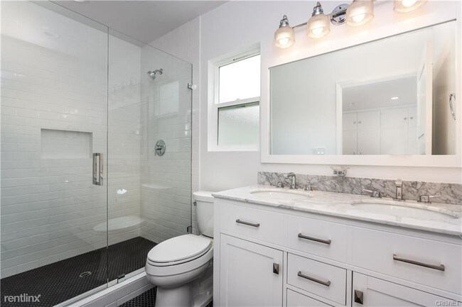Foto del edificio - 4 br, 3 bath House - 2658 Colby Ave