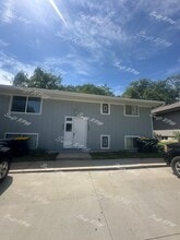 Building Photo - 4118 N Jackson Ave