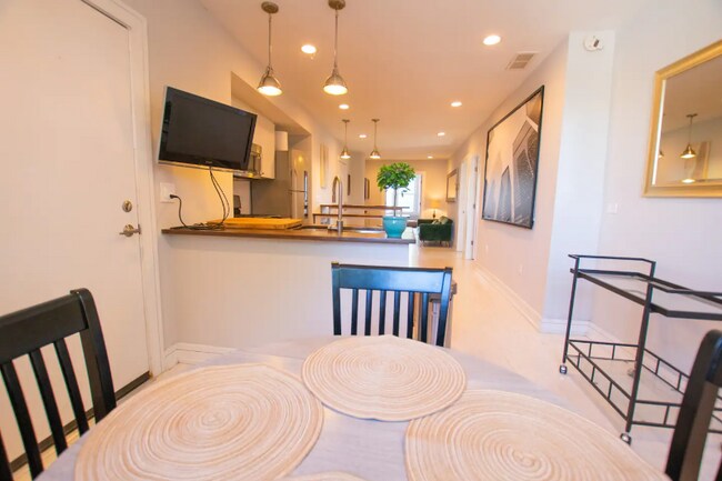 Photo - 2734 S Bonfield St Apartment