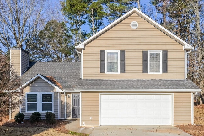 Building Photo - 350 Paris Dr