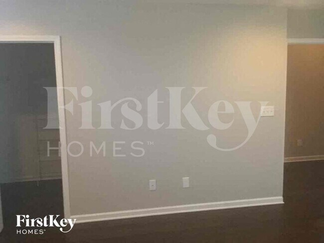 Foto del edificio - 320 Nelson Ln