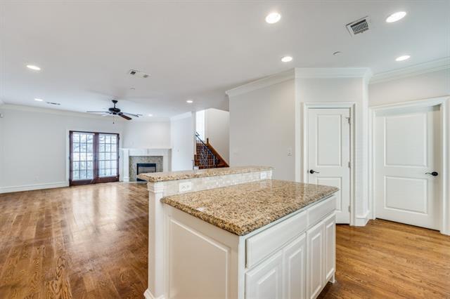 Foto del edificio - 4150 Druid Ln