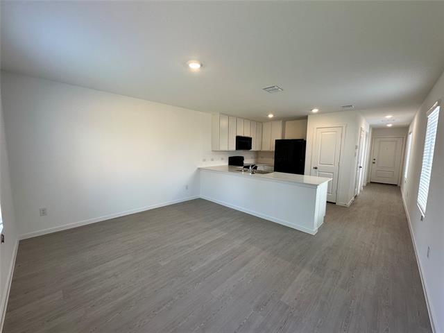 Foto del edificio - 833 Sandhill Sandhill Ln
