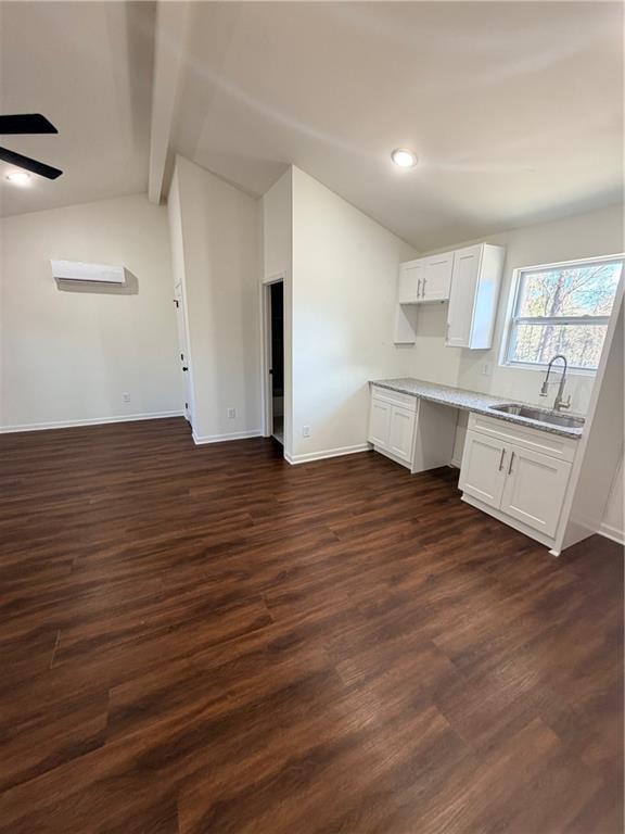 Foto del edificio - 1721 Hortense Pl NW