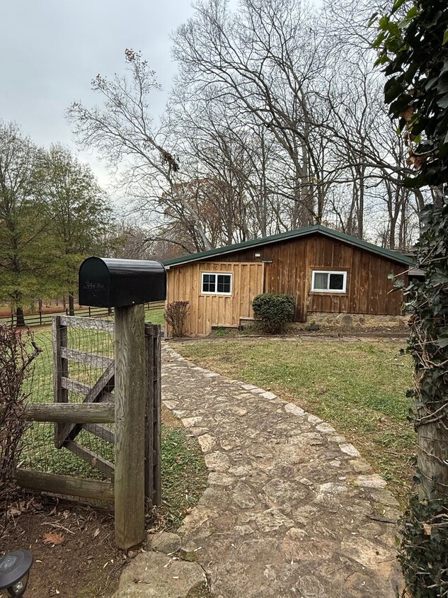 Primary Photo - Beautiful Country Bungalow