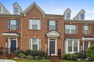 Building Photo - 11675 Emerald Green Dr