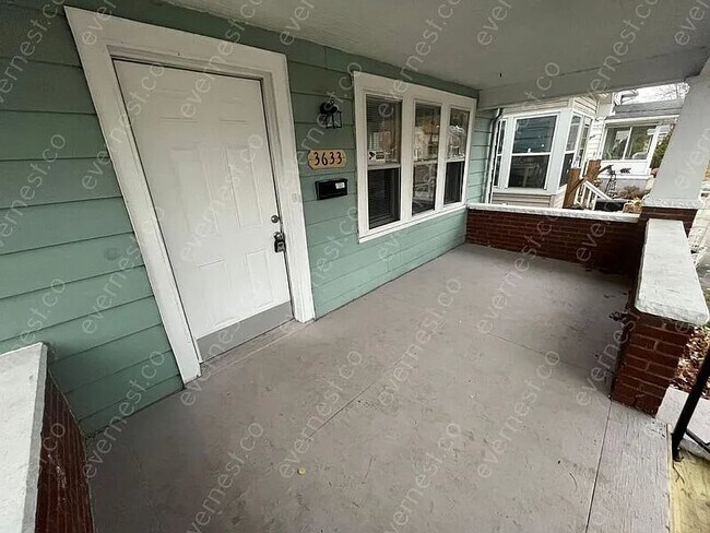 Foto del edificio - 3633 Almeda Dr