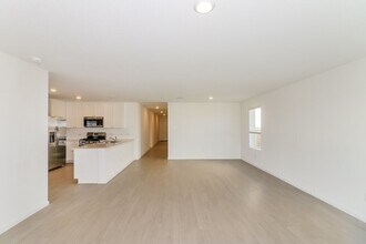Building Photo - 460 San Miguel Crk Dr