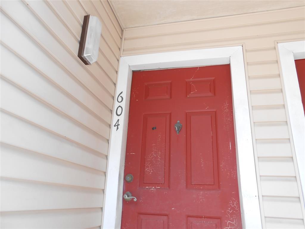 Primary Photo - 2750 Holly Hall St