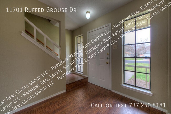 Foto del edificio - 11701 Ruffed Grouse Dr
