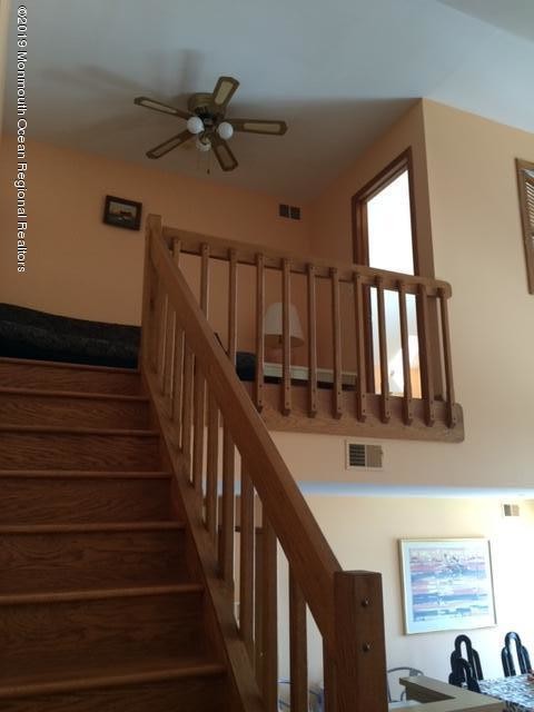 Foto del edificio - 2201 Central Ave